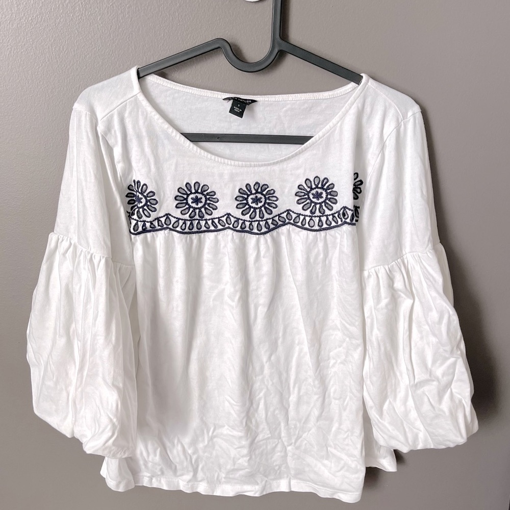 BOGO FREE!! Ann taylor womens puff sleeve blouse